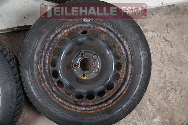 Audi A4 B8 8K A5 8T Winterräder 205/60R16 Stahlfelgen 7Jx16 ET39 8K0601027A