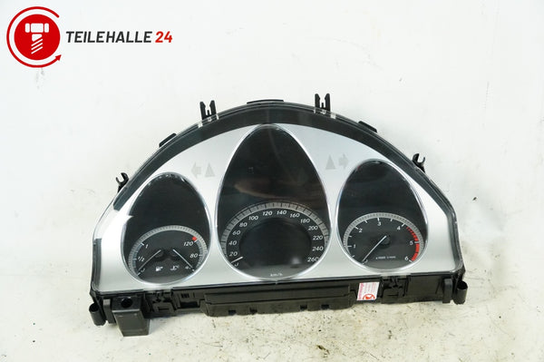 Mercedes S204 W204 Kombiinstrument Tachometer Speed Cluster A2049003802