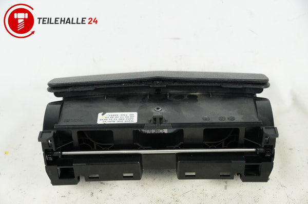 Mercedes S204 W204 Bordmonitor Bildschirm Zentraldisplay A2048205497 A2046801231