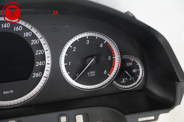 Mercedes S212 W212 E-Klasse E200 CDI Kombiinstrument Tachometer A2129005003