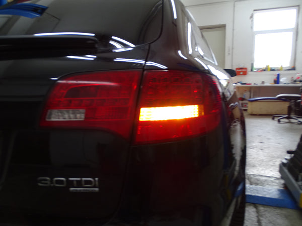 Audi A6 4F C6 Avant Rückleuchte Rücklicht LED außen rechts Heckleucht 4F9945096H